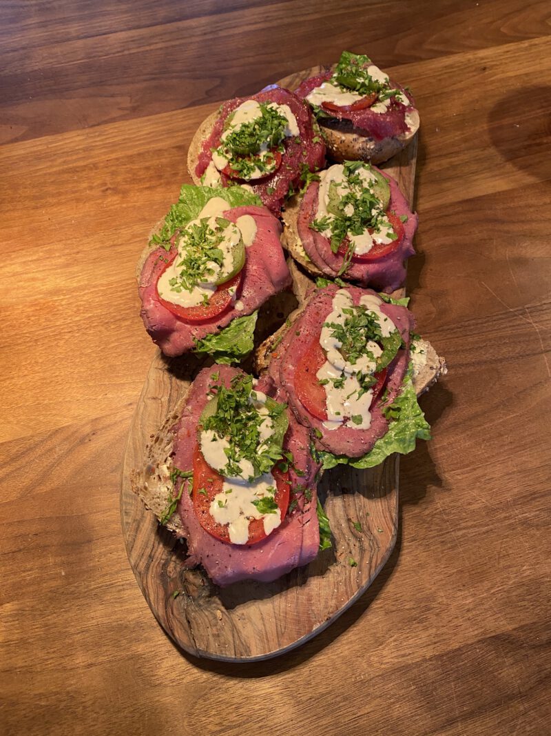 Speltbrood Met Rosbief En Truffelmayo Foodpassie